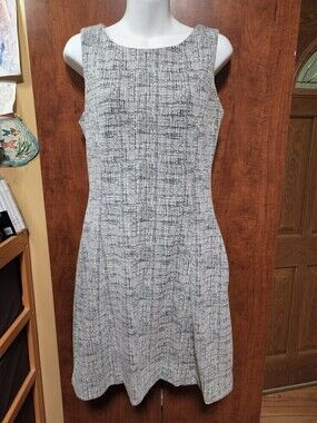 𝅺tahari Women’s Dress 6 Mini Shift Sleeveless Career Gray White Dress